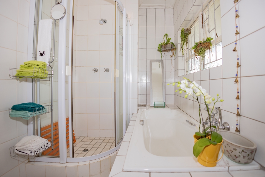 3 Bedroom Property for Sale in Kenridge Western Cape